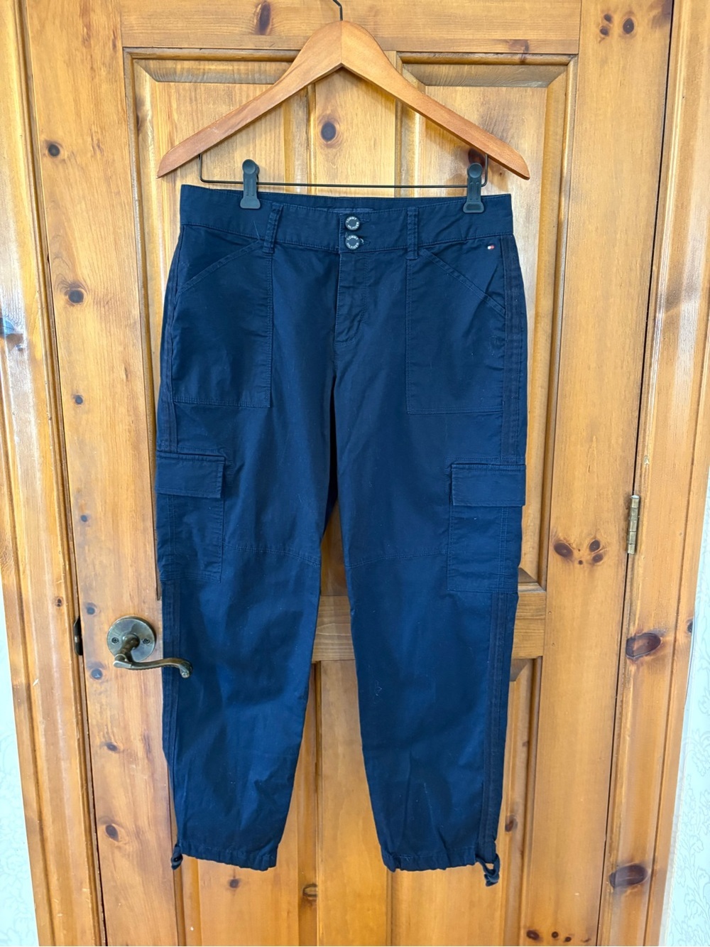 Tommy Hilfiger Cotton Dark Blue Cargo Pants with Ankle Ties, size 6